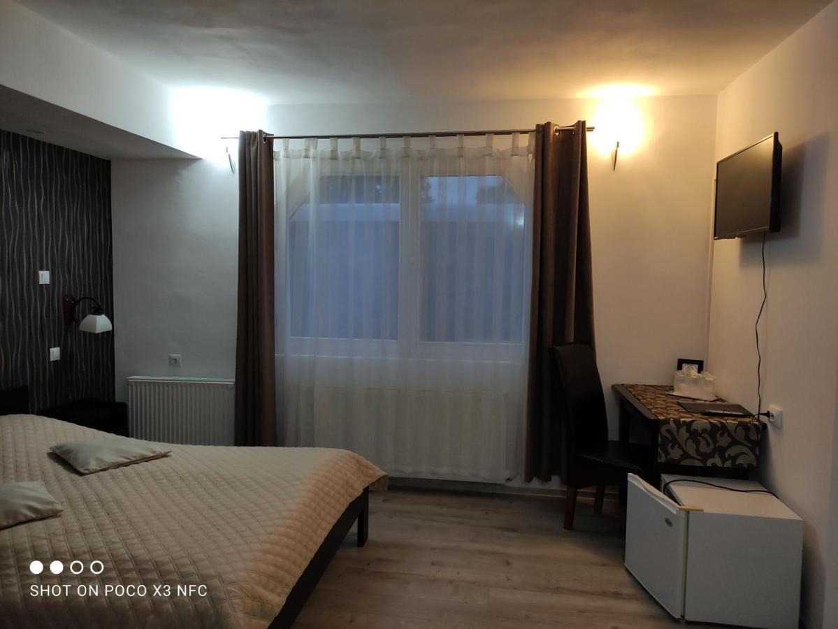 Siesta Pension Miercurea Ciuc Exteriör bild